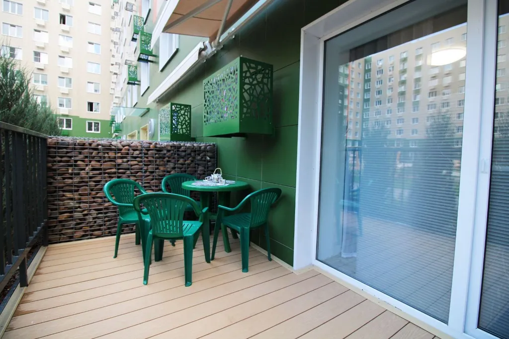 Комфортная студия в доме Привилегия со двором парком