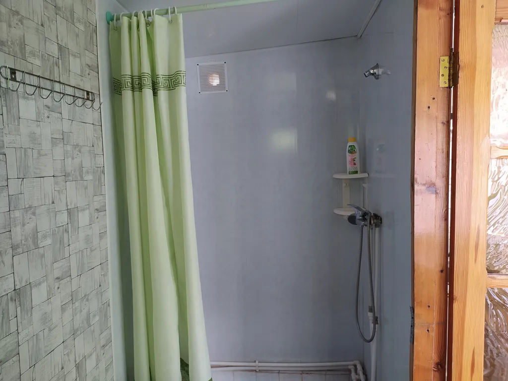 Квартира Апартаменты с индивидуальной кухней — Ейск