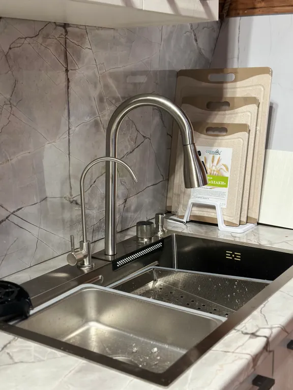 Коттедж - Сердце с видом на горы и лес