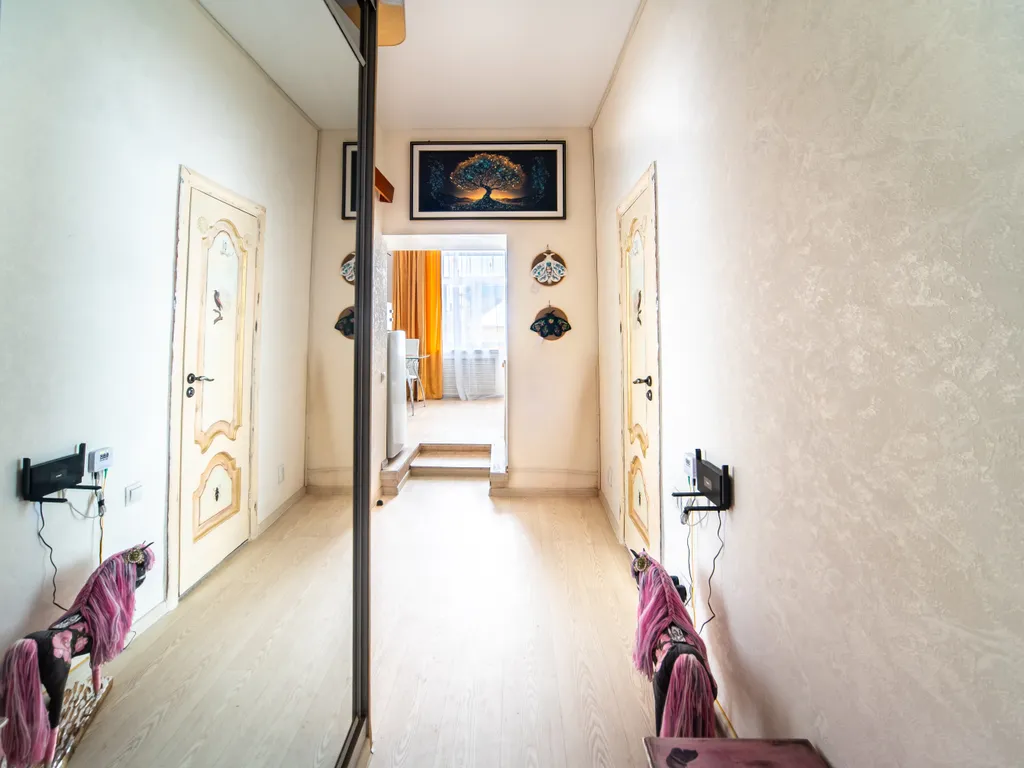 Уютная Арт- квартира в центре около реки.