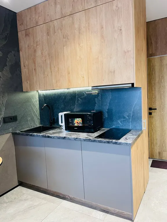 Современная студия в Хосте с потрясающим видом на море