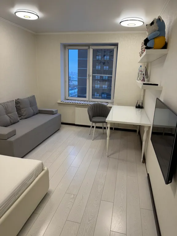 Трехкомнатная квартира на Парнасе