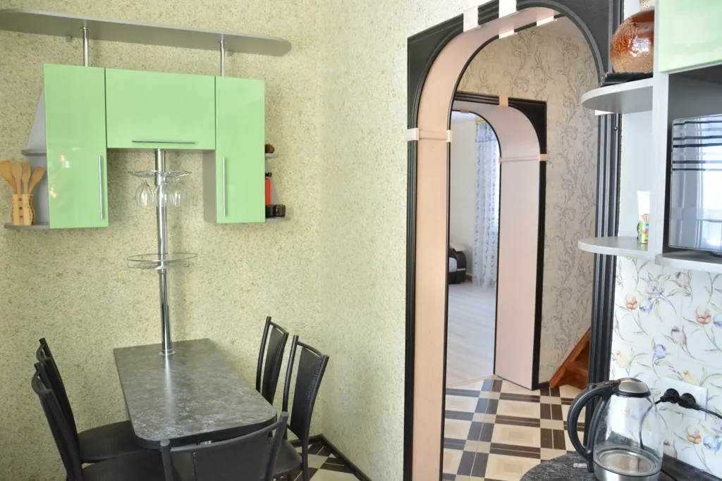 Уютный загородный дом с видом на гору Зеленая