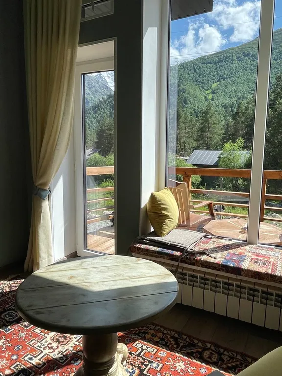 Уютный апартамент с видом на горы Приэльбрусья