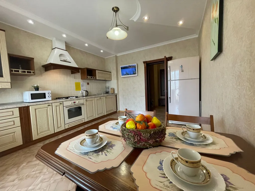 Большая квартира в центре — аренда посуточно в Уфа