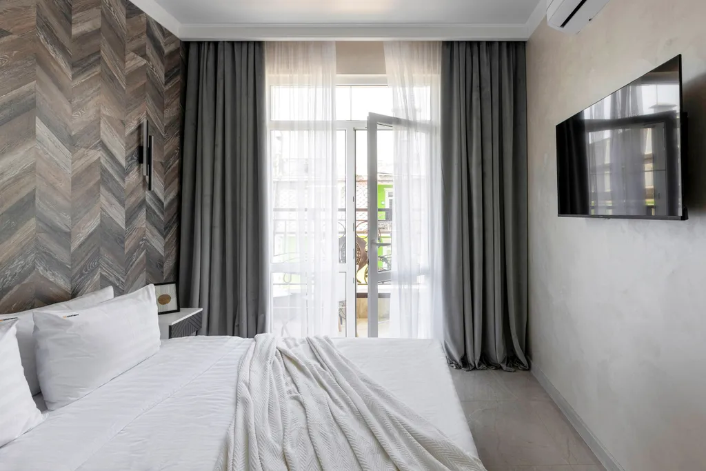 Арт Лайт Сити апартамент Коэльо