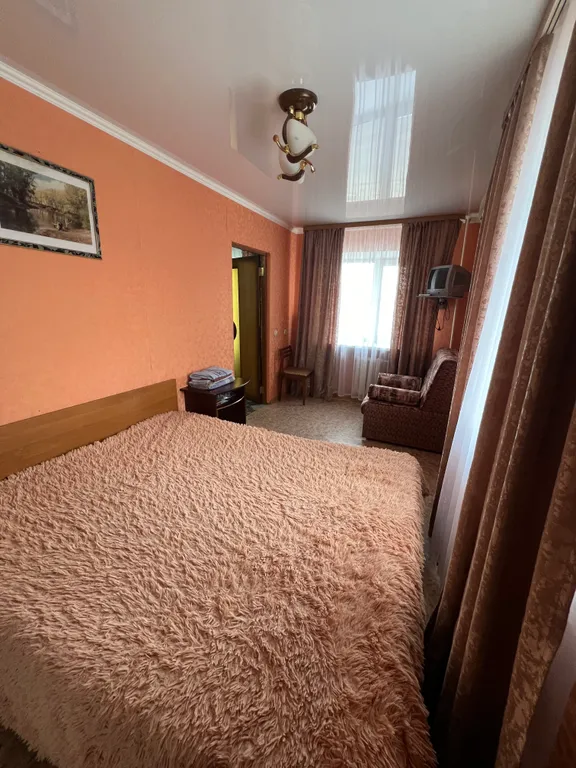 Двухкомнатная квартира в промышленном районе