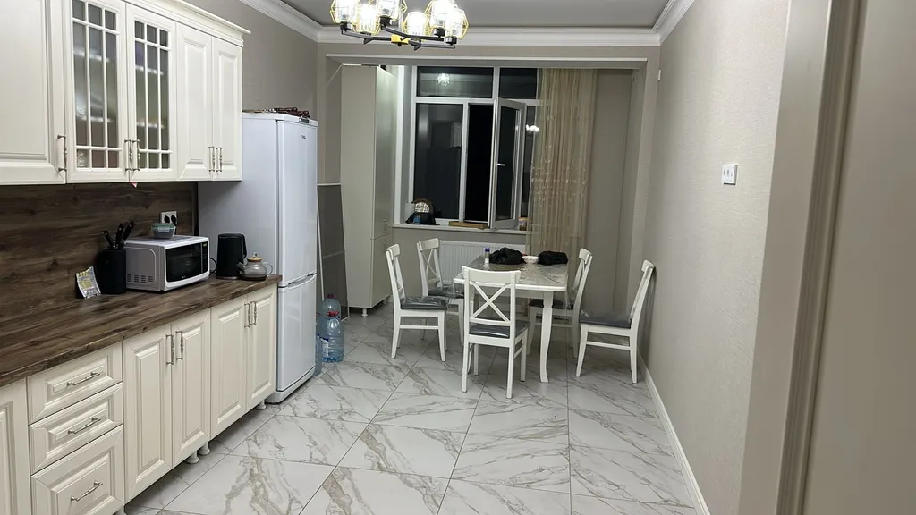 Двухкомнатная квартира с видом на море