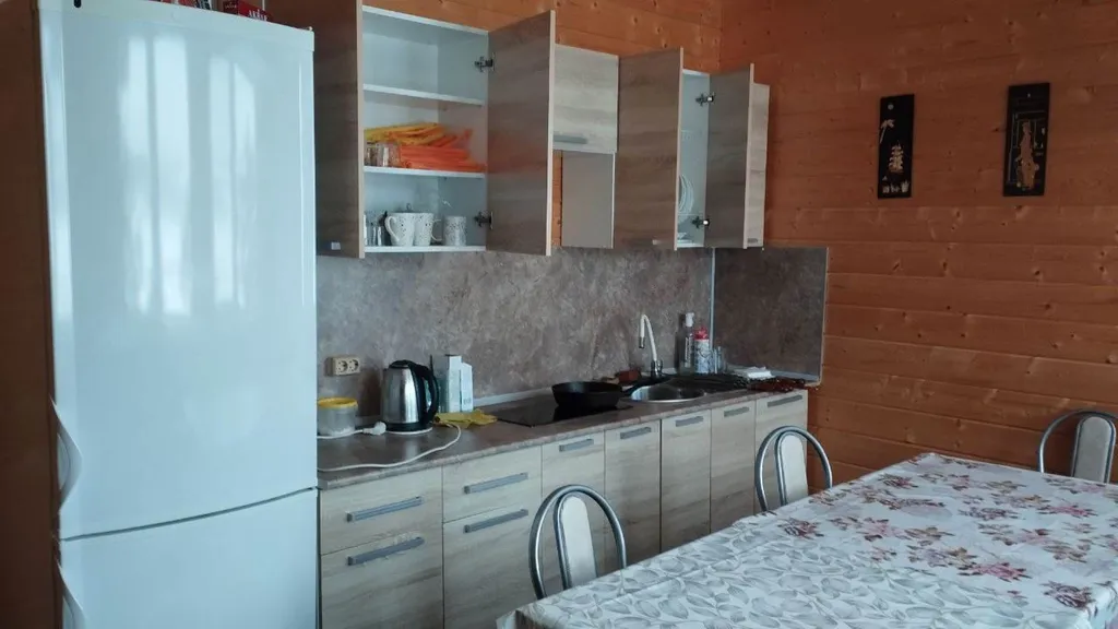 Новенький ЭКО-коттедж от фермера на берегу частных озёр: