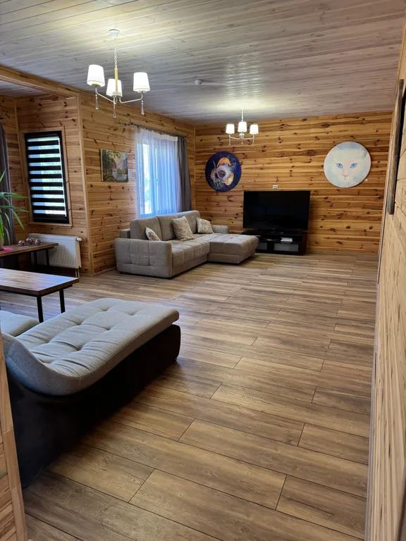 Дворик на Минском море