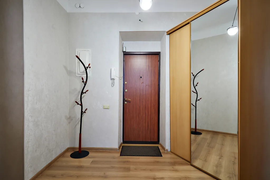 2-комнатная с раздельными спальнями в самом центре