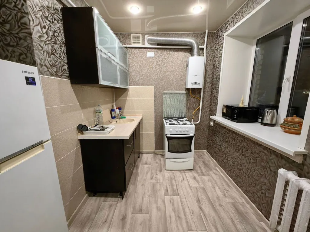 3-комнатная квартира со свежим ремонтом и новой мебелью