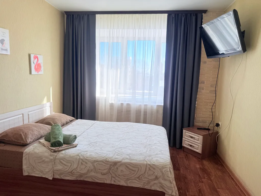 Уютная квартира в центре города, Нефтегаз