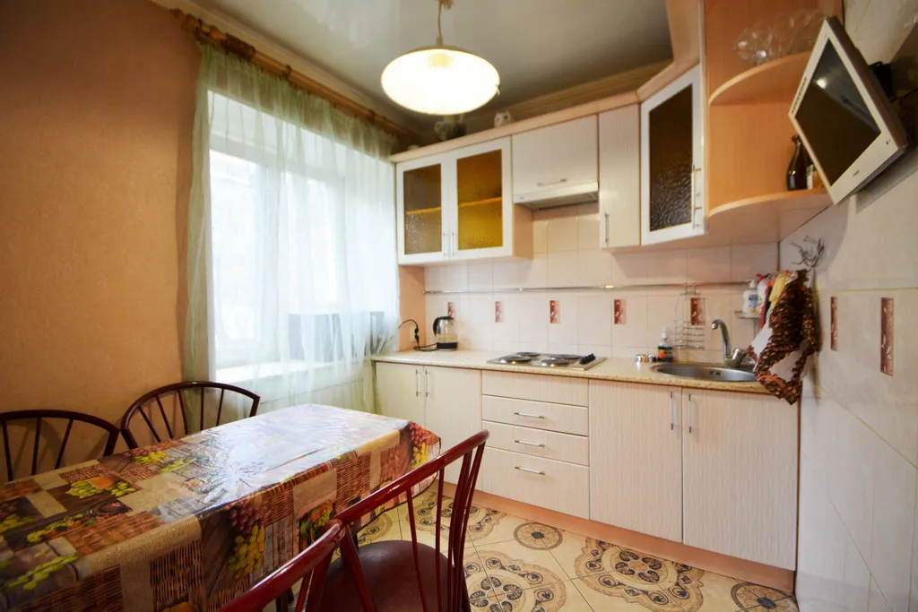 Двухкомнатная квартира в центре недалеко от авто и ж/д вокзала