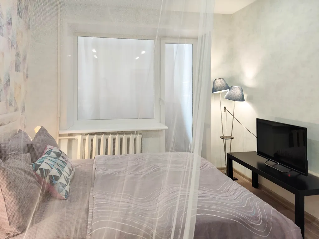 Апартаменты в центре с видом на город Сеть ЙоХоум