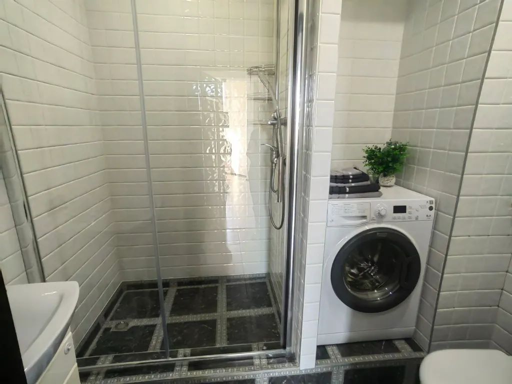 Уютная евродвушка с большой лоджией