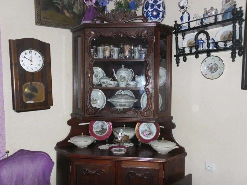 Apartment white bridge