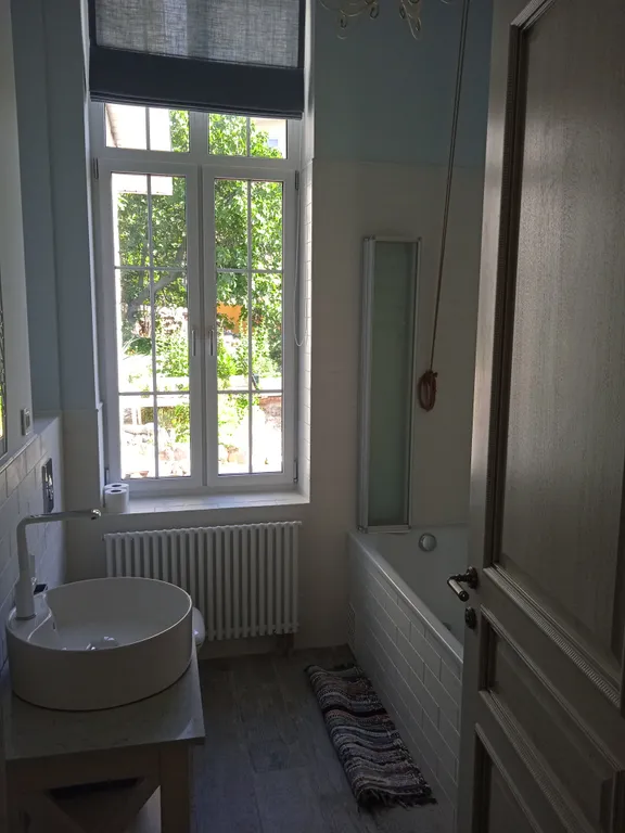 Саммер Холл - Дача Аракина