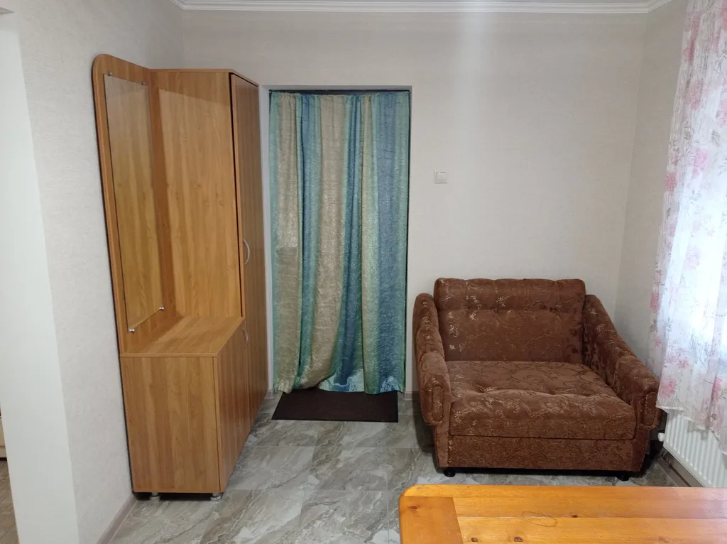 Квартира Квартира Уютный номер с  индивидуальной кухней — Ейск