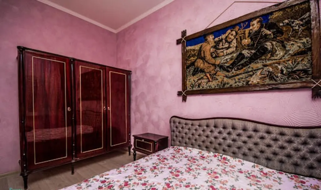 Двухкомнатный дом со своим двориком