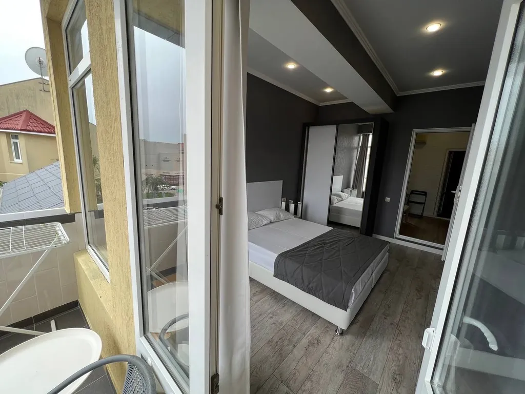 Двухкомнатные апартаменты с балконом