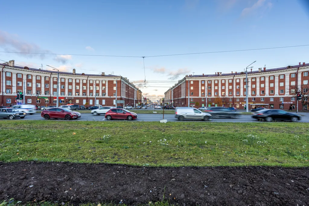 Квартира на площади Гагарина рядом с ЖД вокзалом