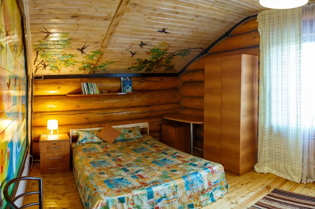 10 местная Тургоякская Изба возле Горнолыжного Центра, свой каток.