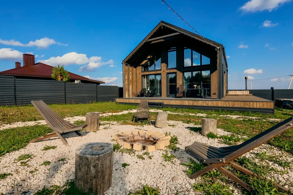 Уютно Ижевск. Барн-Хаус возле горнолыжного курорта Чекерил