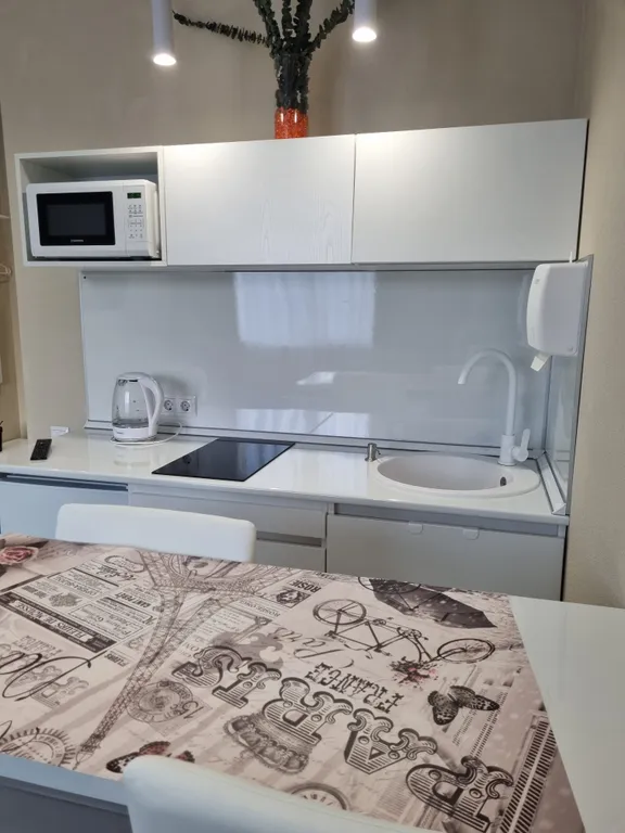 Студия рядом с аэропортом VVO