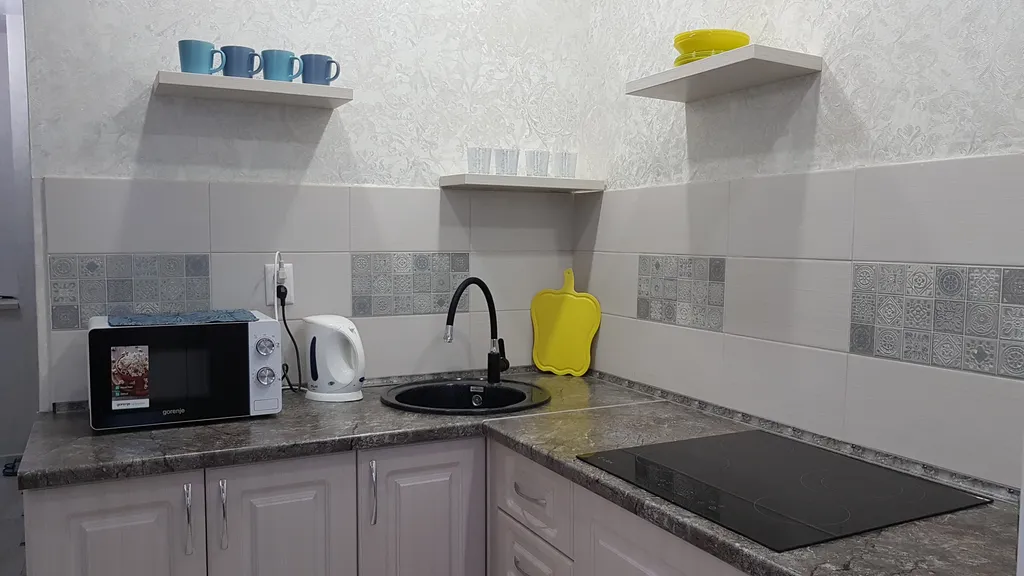 Уютная квартира студия с видом на Волгу