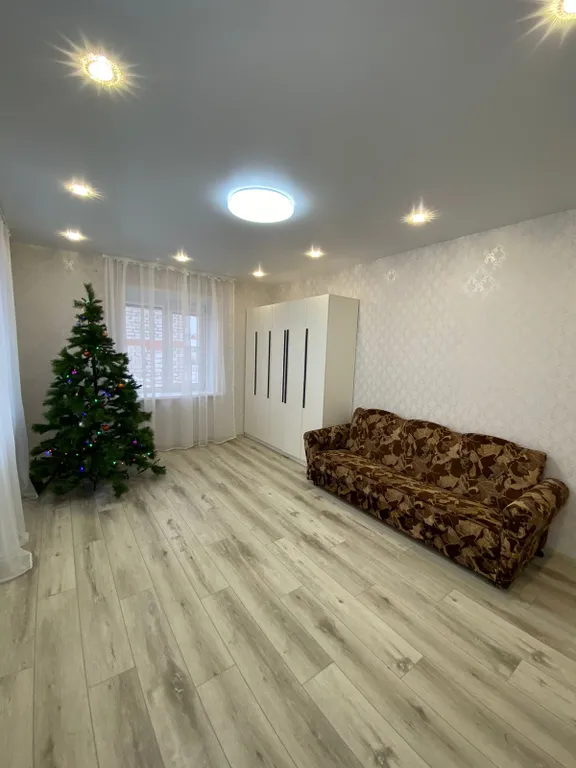 Дом в 15 минутах до центра