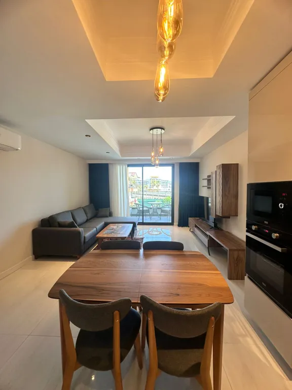 Квартира 1+1 в Azura World c видом на бассейн и аквапарком