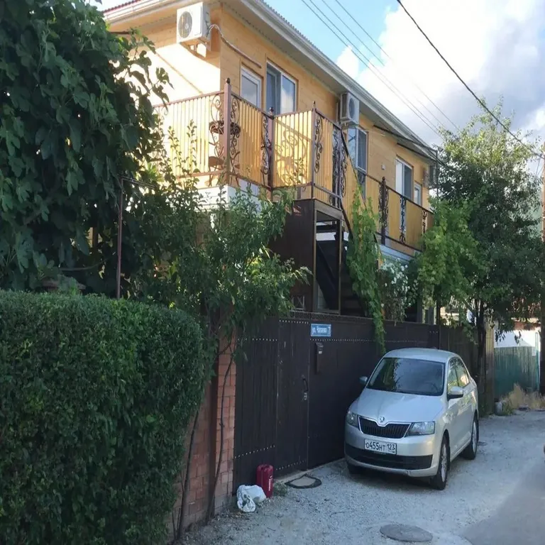 Квартира Уютные апартаменты в 700 метрах до моря — аренда посуточно в Геленджик