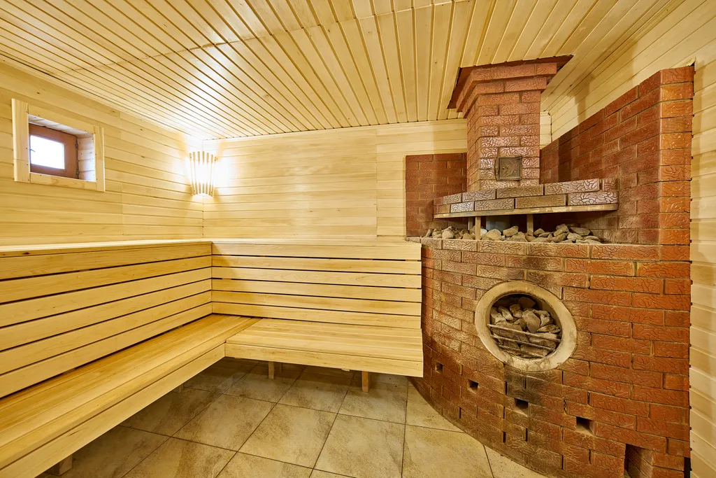 Дом на берегу озера