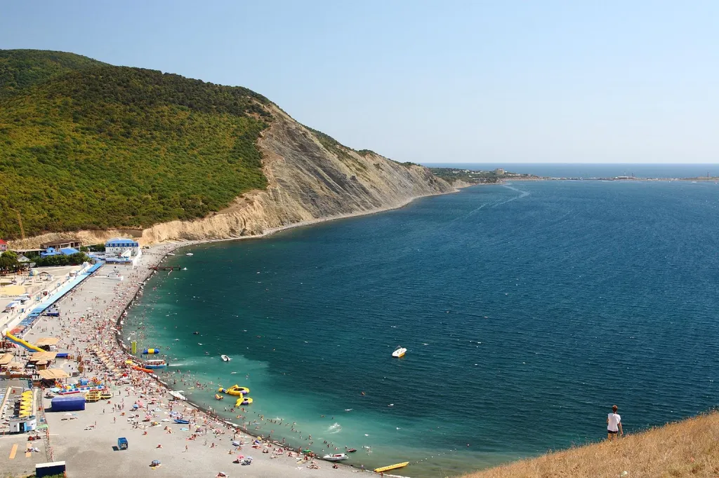 Двухкомнатная квартира в курортном поселке рядом с морем