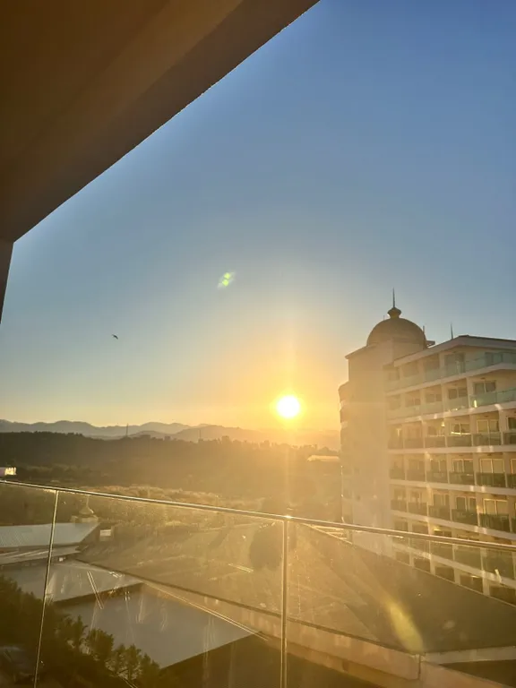 Квартира в Azura World c видом на бассейн и аквапарком С3-60