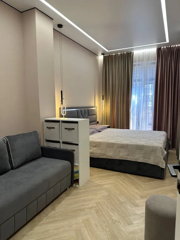 Двухэтажные апартаменты в центре города