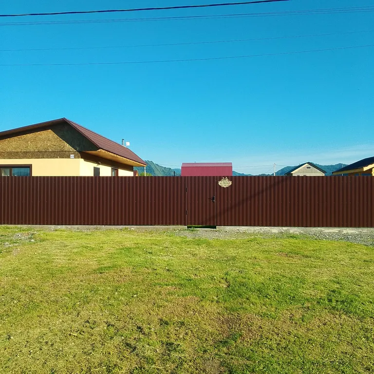 Уютный домик в горах Алтая