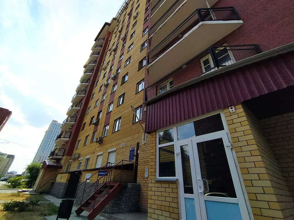 Квартира Уютная однокомнатная квартира в центре города с посуточной оплатой — Тюмень