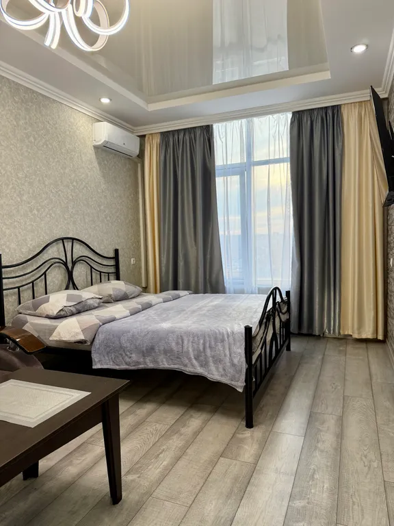 Уютная квартира рядом Ашан, с красивым видом на город