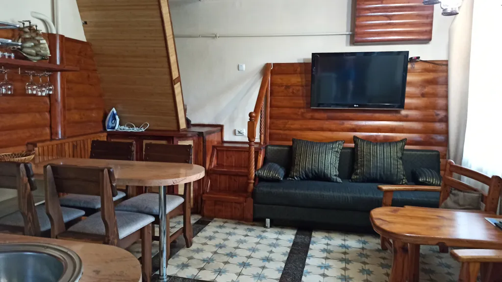 Коттедж Уютный коттедж рядом с Набережной — Ялта