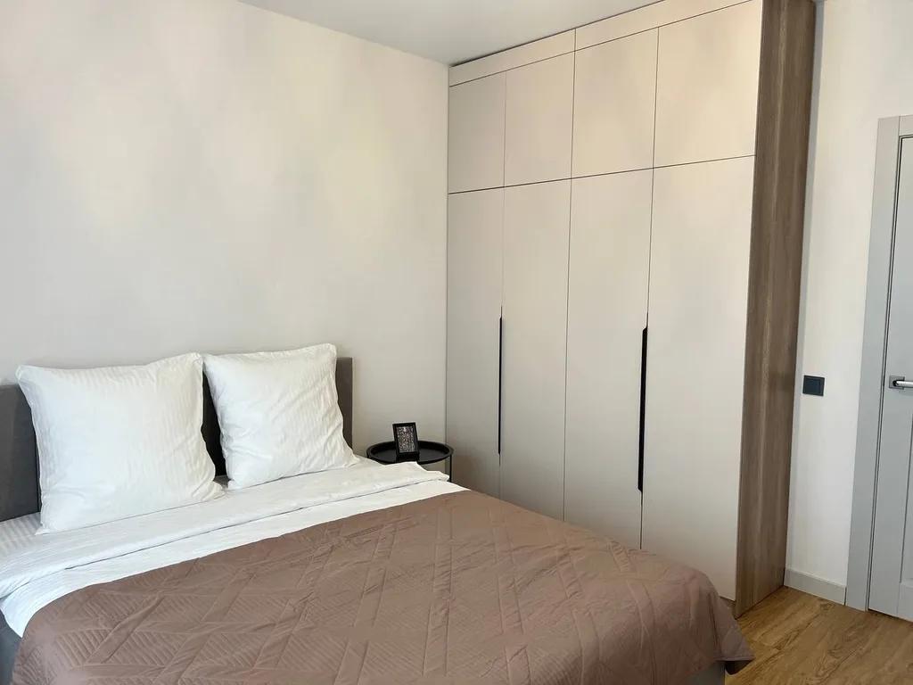 Апартаменты комфорт класса на главном проспекте города