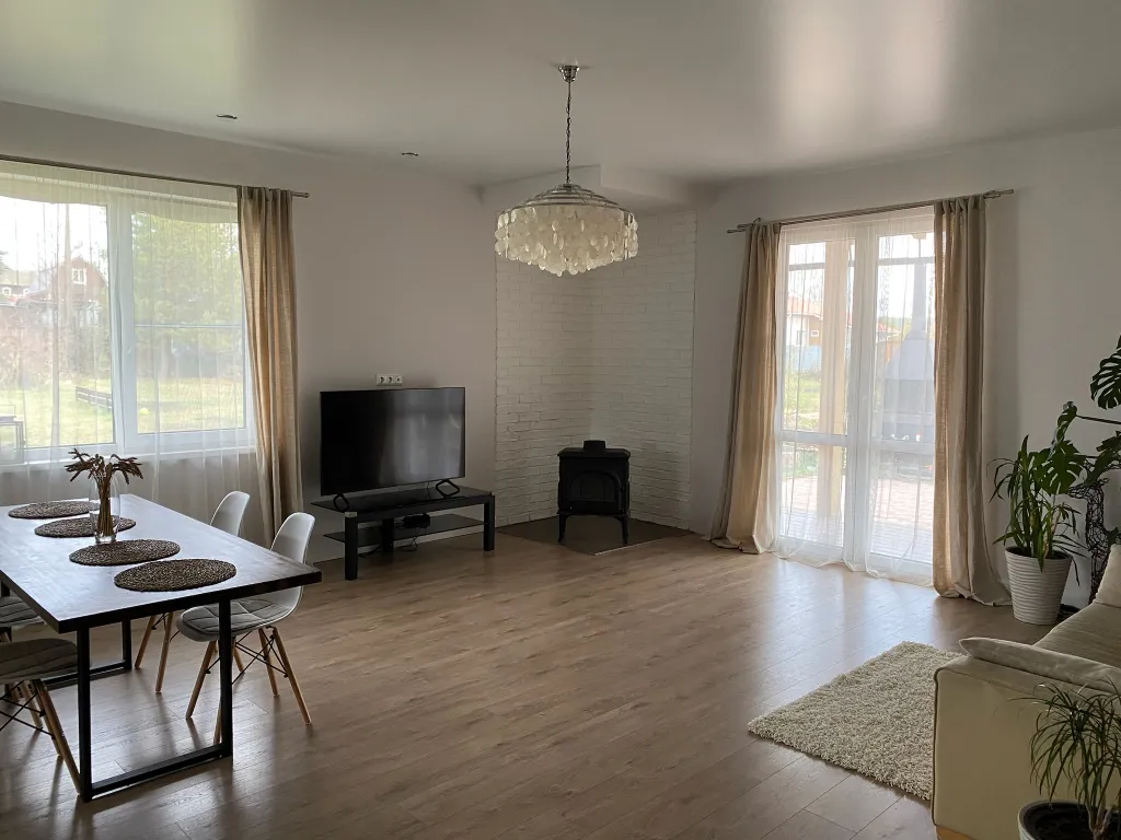 Дом у озера