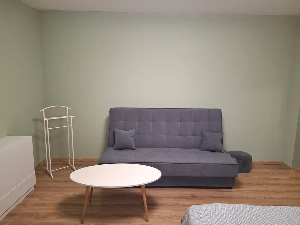 2-комнатная квартира в центре города с бесплатной стоянкой