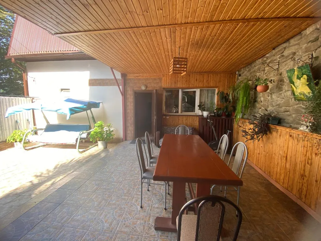 Уютный дом в центре