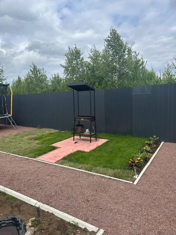 Уютный шале в сосновом лесу с баней