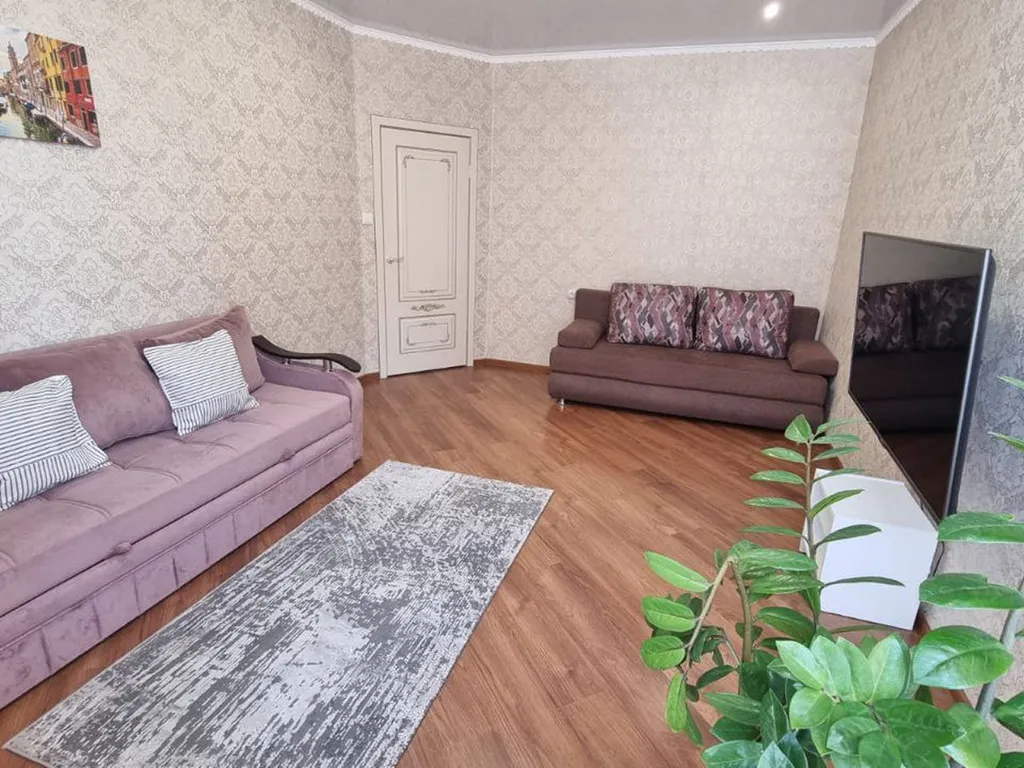 Просторная квартира в ЖК Лазурный