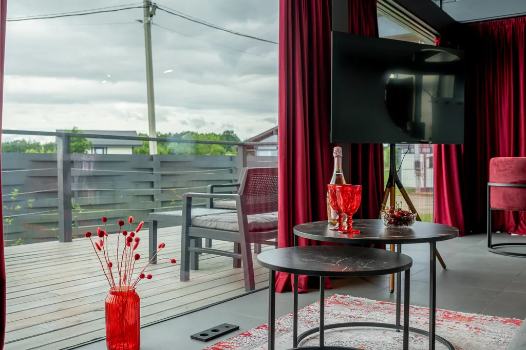 Рубиновый дом в Загородном клубе у Плещеева озера