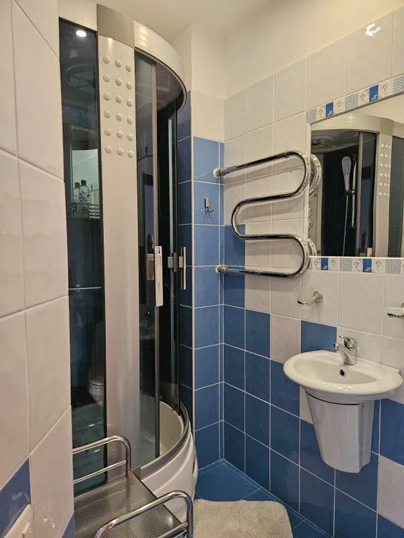 Квартира Просторная 2 комнатная квартира на Взлетке -в деловом центре города — Красноярск