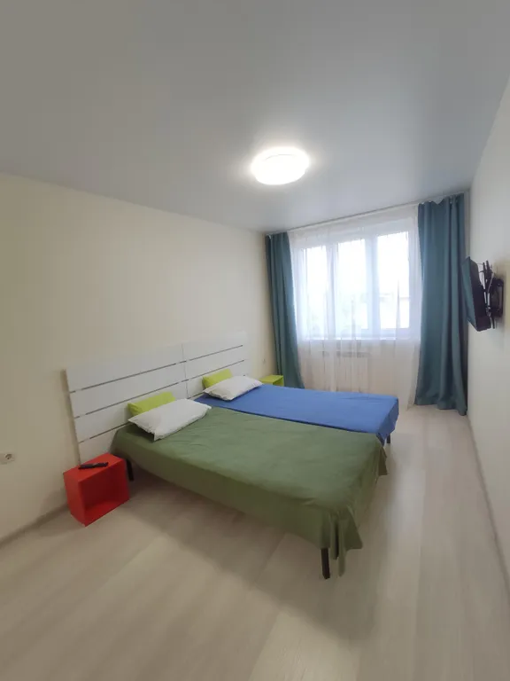 Лайнер с видом на Залив